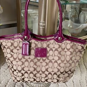 COPY - Coach Signature Jaquard  Patent Trim Tote.